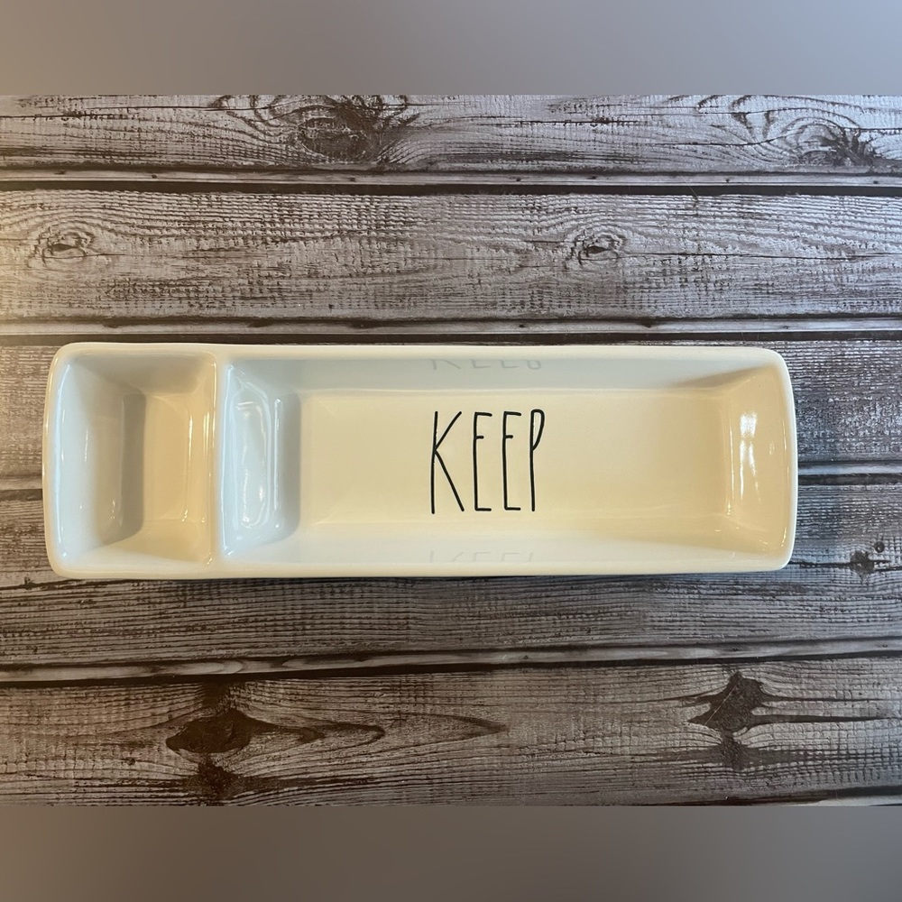 ❤️Rae Dunn Divided Tray